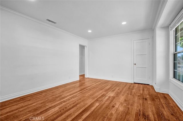 5960 Pepperwood Avenue, Lakewood, CA 90712