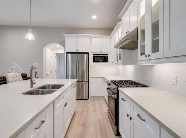 49 Wyndemere Drive, Montgomery, TX 77356