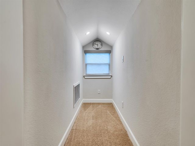 49 Wyndemere Drive, Montgomery, TX 77356