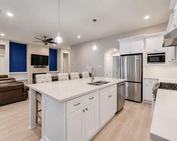 49 Wyndemere Drive, Montgomery, TX 77356
