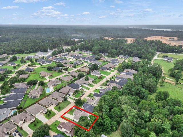 49 Wyndemere Drive, Montgomery, TX 77356