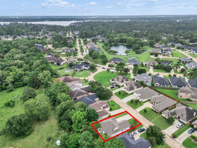 49 Wyndemere Drive, Montgomery, TX 77356