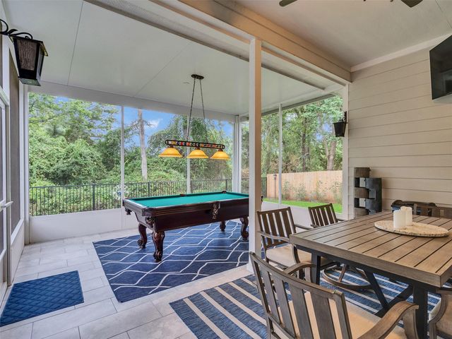 49 Wyndemere Drive, Montgomery, TX 77356