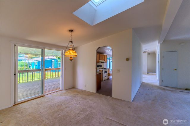 2119 Victoria Avenue, Port Townsend, WA 98368