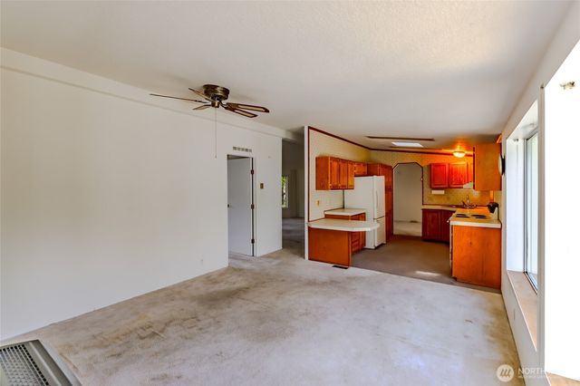 2119 Victoria Avenue, Port Townsend, WA 98368