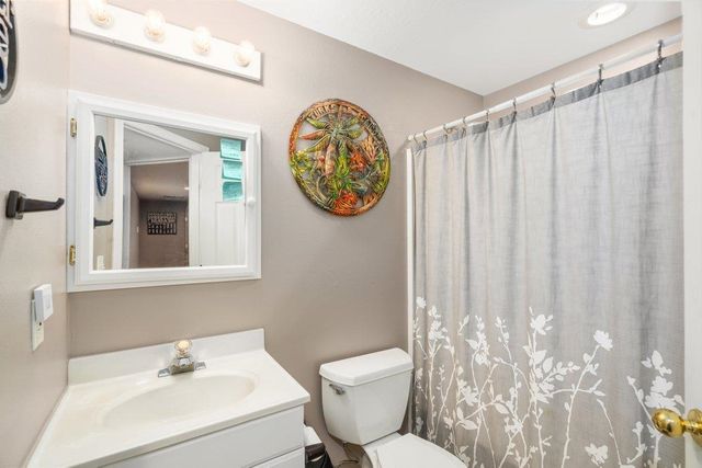 5060 S Hillcrest Ln, Veradale, WA 99037