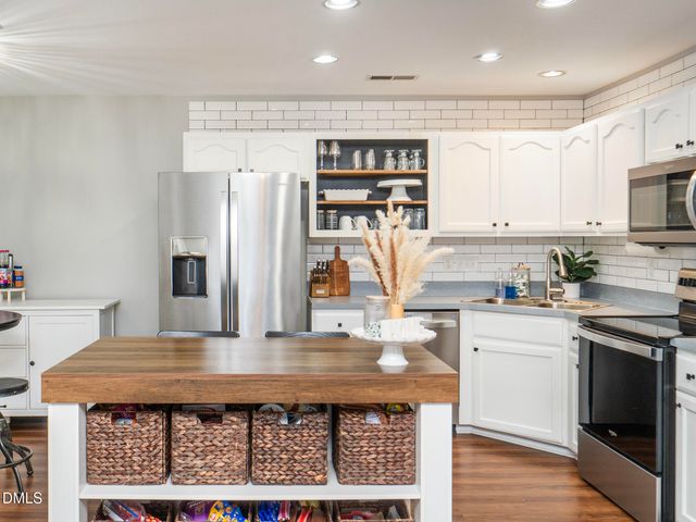 6419 Bellcross Trail, Whitsett, NC 27377