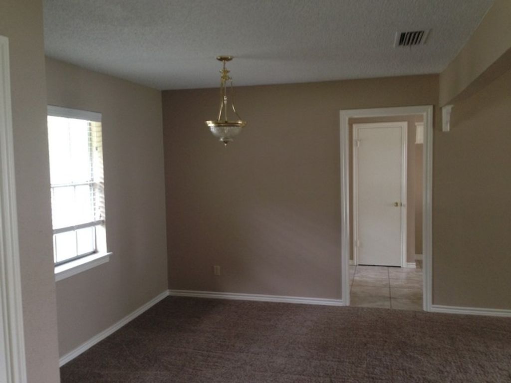 1608 Glenhill Lane, Lewisville, TX 75077 — photo 2
