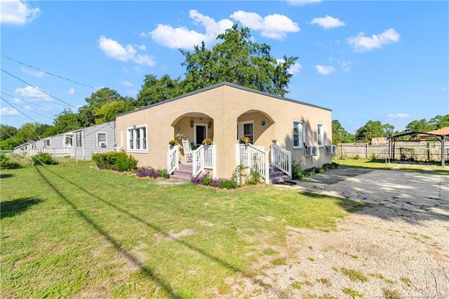 102 Scarborough Street, Spring Lake, NC 28390