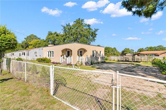 102 Scarborough Street, Spring Lake, NC 28390