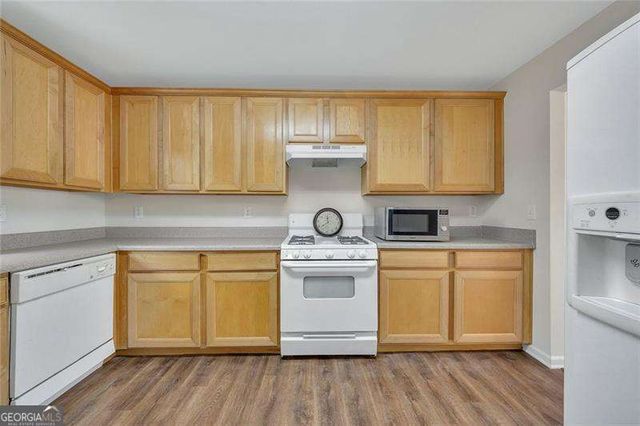 150 Hidden Lake Circle, Canton, GA 30114