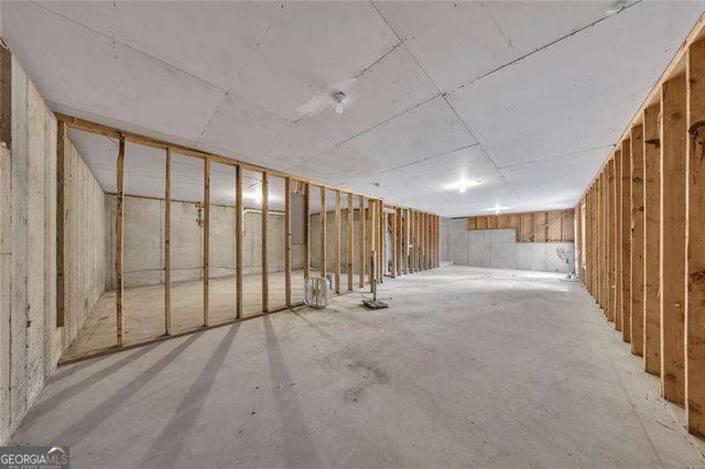 150 Hidden Lake Circle, Canton, GA 30114