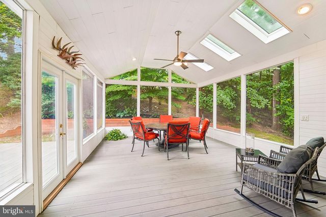 14527 JAYSTONE DR, Silver Spring, MD 20905