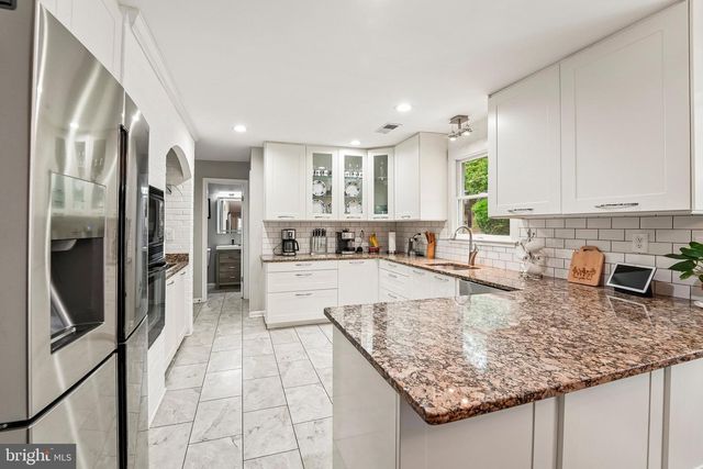 14527 JAYSTONE DR, Silver Spring, MD 20905