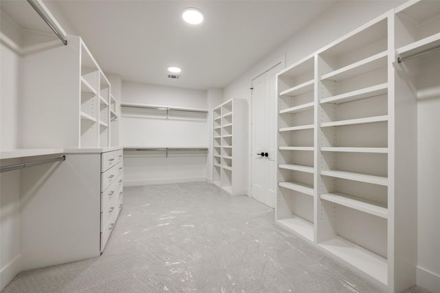 2011 Hopkins Street, Houston, TX 77006