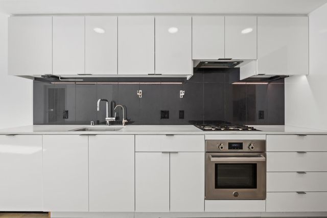 99 Rausch Street 202, San Francisco, CA 94103