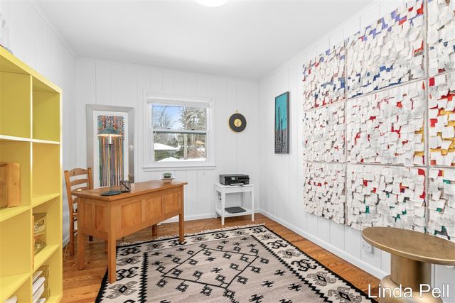 7146 Thorncrest Drive, Grand Rapids, MI 49546