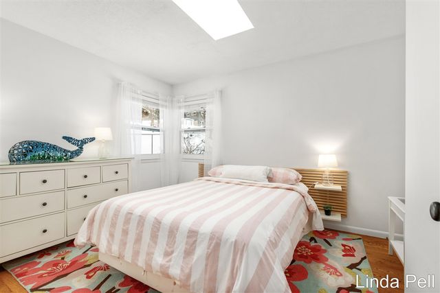 7146 Thorncrest Drive, Grand Rapids, MI 49546