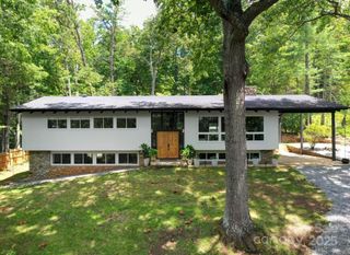 10 Munn Drive, Asheville, NC 28805