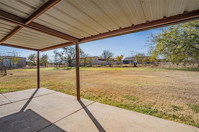 2015 Wood Court, Granbury, TX 76048