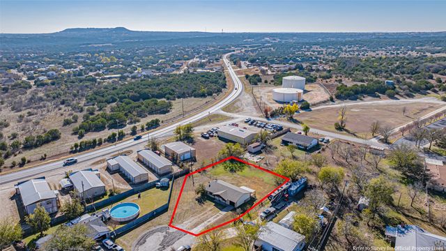 2015 Wood Court, Granbury, TX 76048