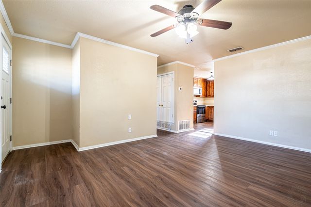 2015 Wood Court, Granbury, TX 76048