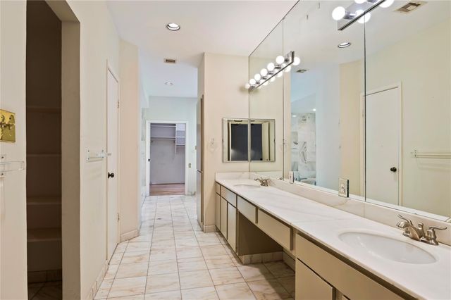 5300 Mercer Street 7, Houston, TX 77005