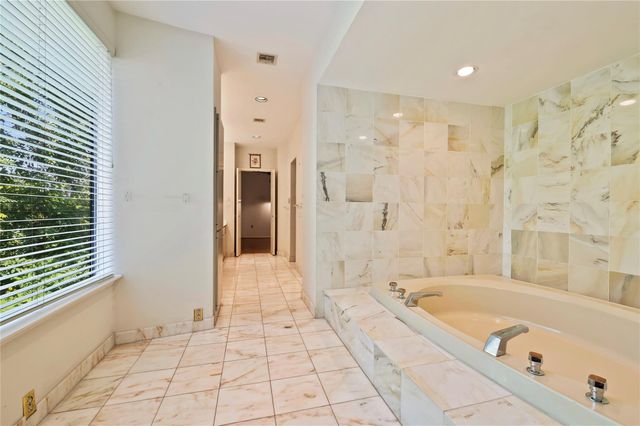 5300 Mercer Street 7, Houston, TX 77005