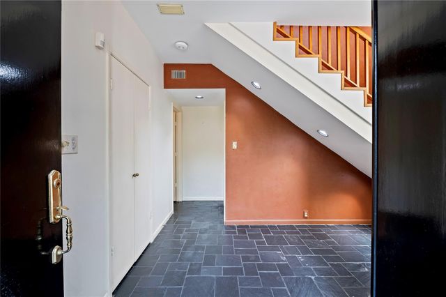 5300 Mercer Street 7, Houston, TX 77005