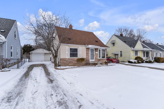 24700 Ross Street, Dearborn, MI 48124