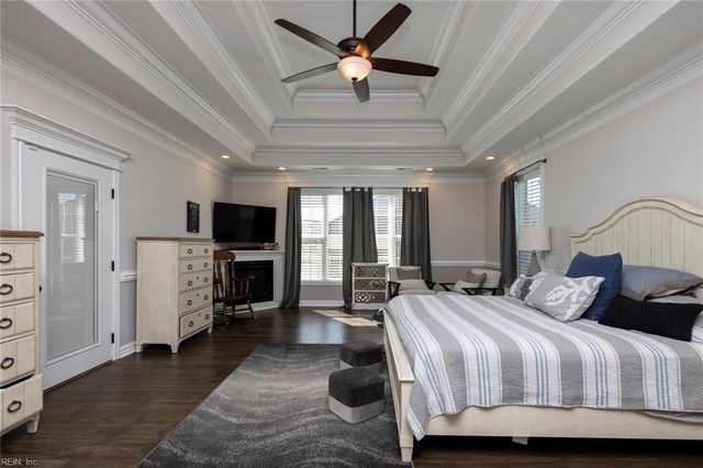 1409 Paul Eason DR, Chesapeake, VA 23322