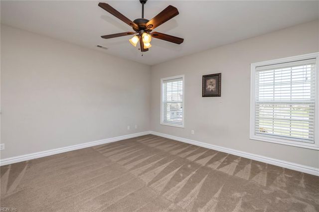 1409 Paul Eason DR, Chesapeake, VA 23322