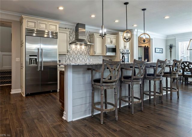 1409 Paul Eason DR, Chesapeake, VA 23322