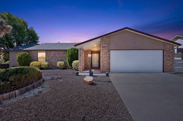 4550 Pyrite Court NE, Rio Rancho, NM 87124