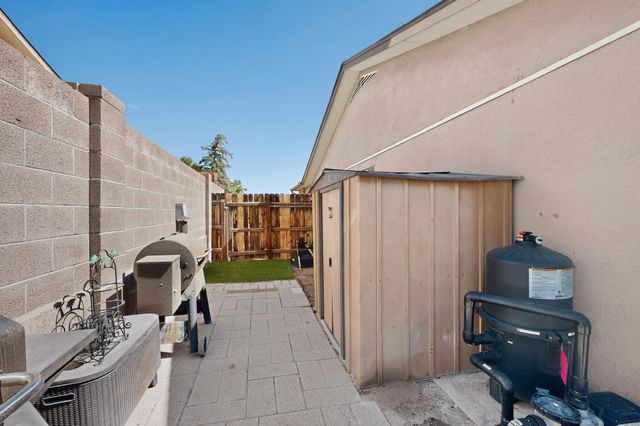 4550 Pyrite Court NE, Rio Rancho, NM 87124