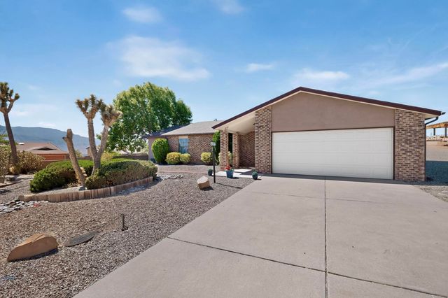 4550 Pyrite Court NE, Rio Rancho, NM 87124