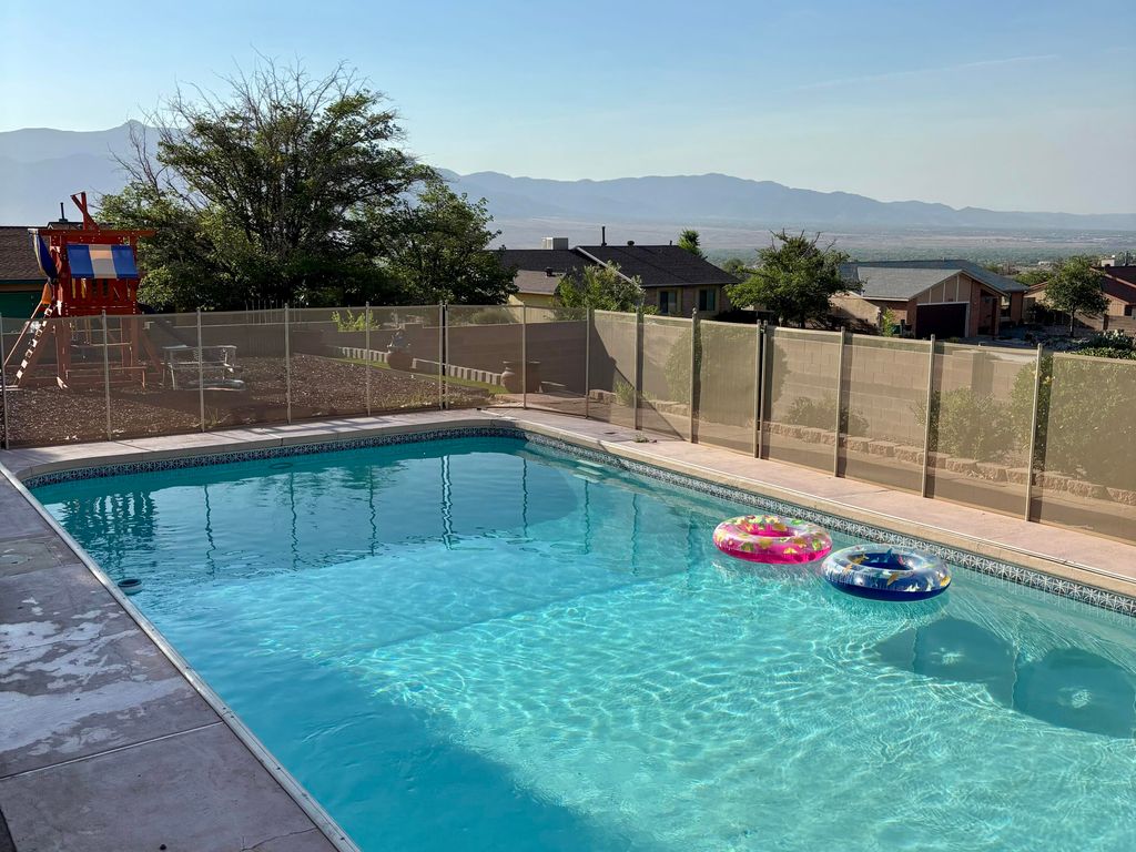 4550 Pyrite Court NE, Rio Rancho, NM 87124
