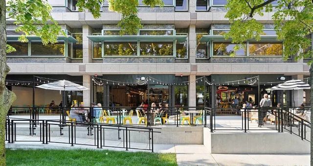 2635 Lohan Way 1, Hoffman Estates, IL 60192