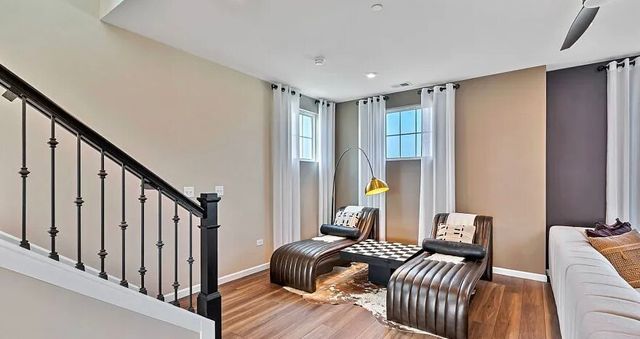 2635 Lohan Way 1, Hoffman Estates, IL 60192