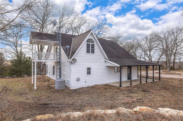 140 NW 1501 Road, Urich, MO 64788