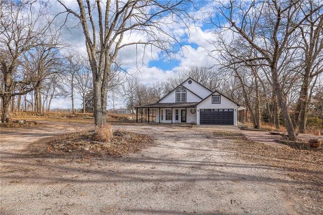 140 NW 1501 Road, Urich, MO 64788
