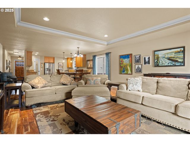 150 Se MUIRFIELD Ave, Salem, OR 97306