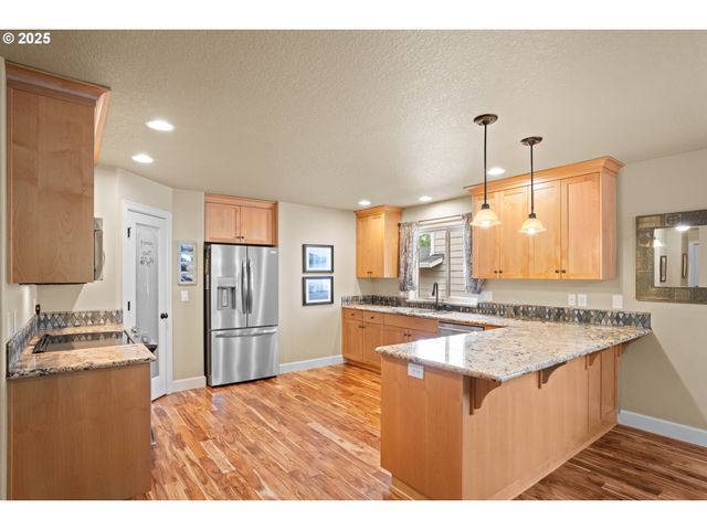 150 Se MUIRFIELD Ave, Salem, OR 97306