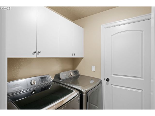 150 Se MUIRFIELD Ave, Salem, OR 97306