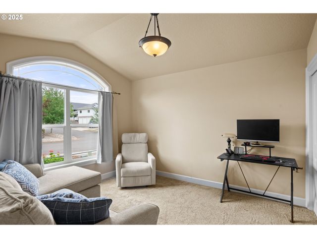 150 Se MUIRFIELD Ave, Salem, OR 97306