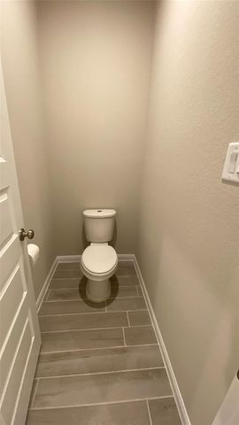 7059 Silverleaf Oak Street, Conroe, TX 77304