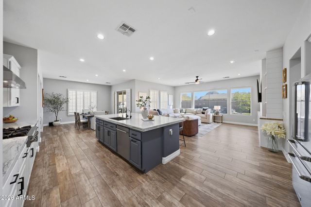 28503 N 67TH Drive, Peoria, AZ 85383