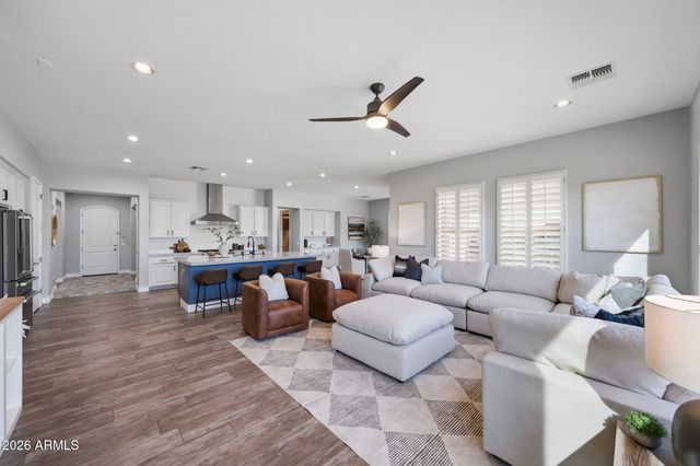 28503 N 67TH Drive, Peoria, AZ 85383