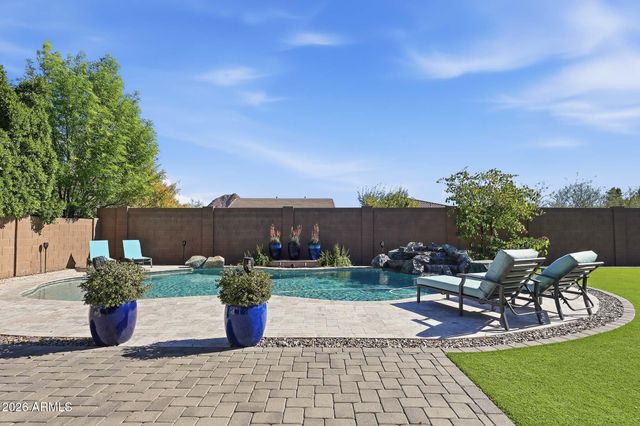 28503 N 67TH Drive, Peoria, AZ 85383