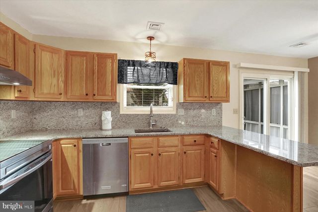 7236 CLEARFIELD ST, Harrisburg, PA 17111